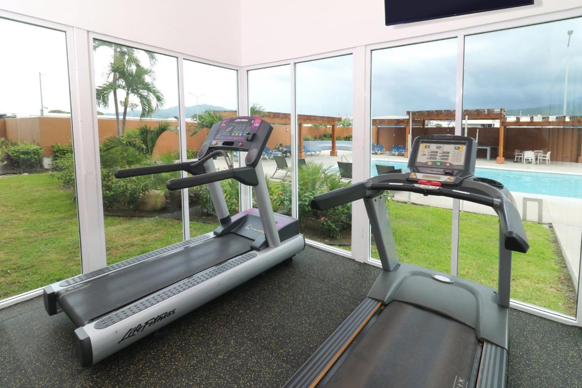 Holiday Inn Express Manzanillo By Ihg Extérieur photo