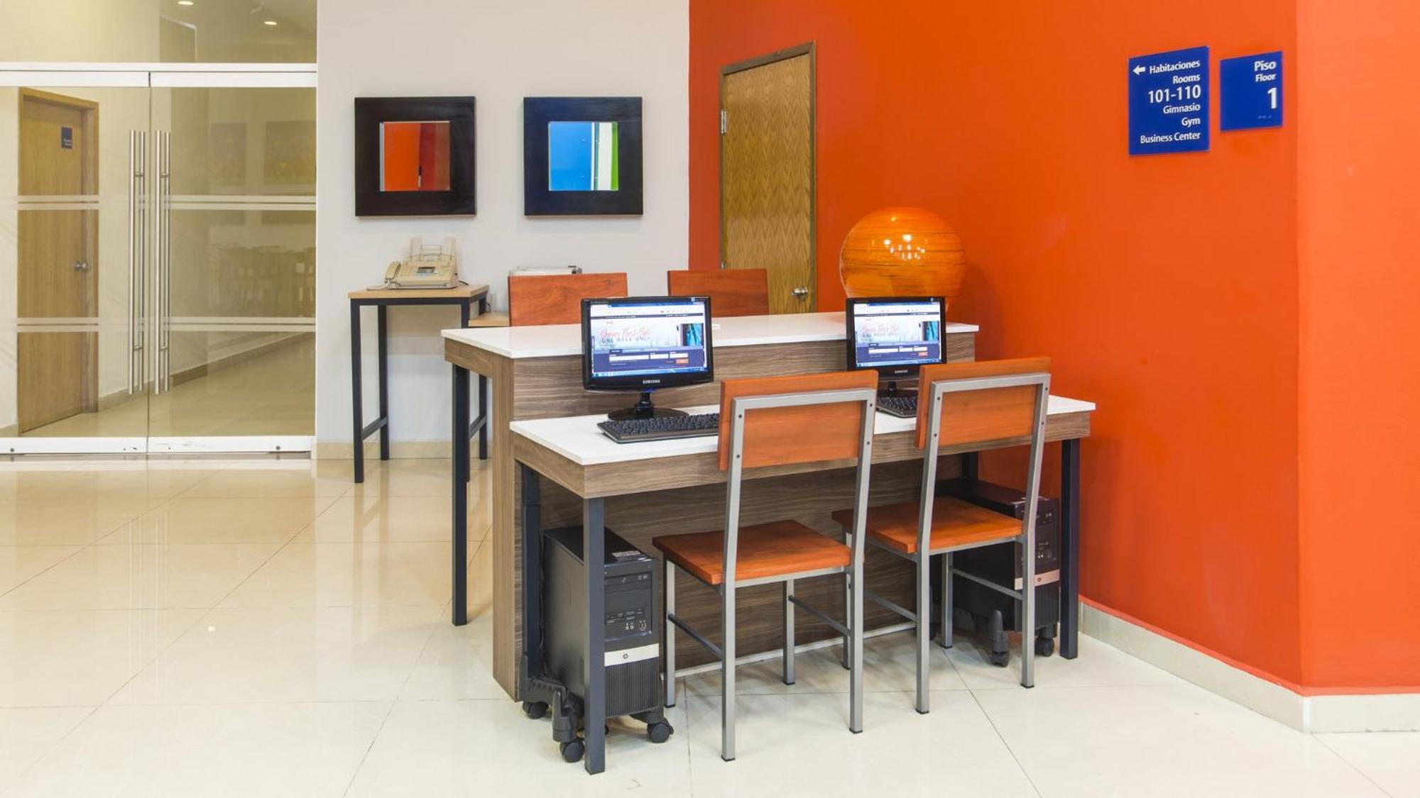 Holiday Inn Express Manzanillo By Ihg Extérieur photo